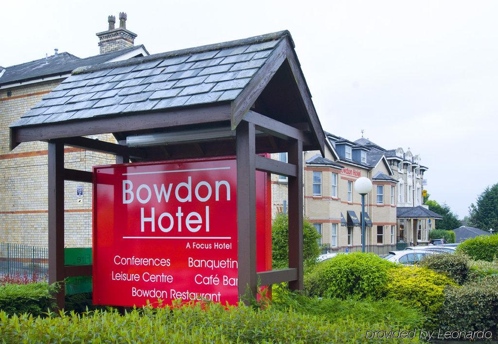 Mercure Altrincham Bowdon Hotel Exterior foto